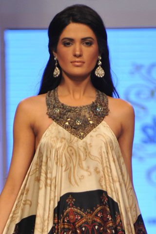 Shehla Chatoor at Fashion Pakistan Week 2012 Day 2
