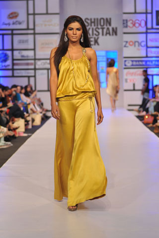 Shehla Chatoor at Fashion Pakistan Week 2012 Day 2