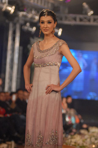 Sonia Azhar Collection PFDC L'Oreal Paris Bridal Week 2011 - Day 4