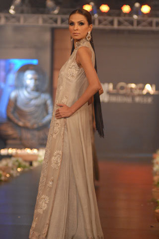 Sonia Azhar - PFDC L'Oreal Paris Bridal Week 2011 - Day 1
