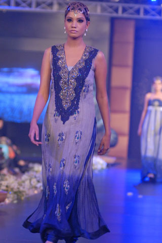 Sonia Azhar Collection PFDC L'Oreal Paris Bridal Week 2011
