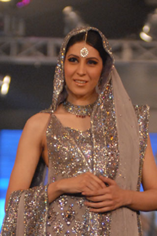 Sonia Azhar Collection PFDC L'Oreal Paris Bridal Week 2011 - Day 4