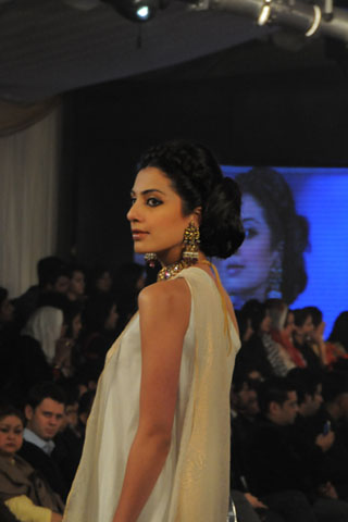Gold Collection by Reama Malik at PFDC Bridal Week 2011 - Day 2