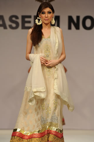 Waseem Noor Exclusive Fashion Collection 2011 - Faisalabad