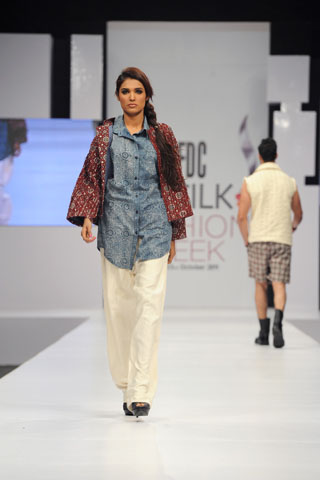 Yahsir Waheed at PFDC Sunsilk Fashion Week 2012 Karachi Day 3
