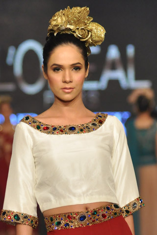 AZZA Collection at PFDC L'Oreal Paris Bridal Week