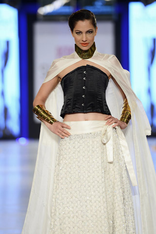 Adnan Pardesy Spring Collection at PFDC SFW 2013 Day 3