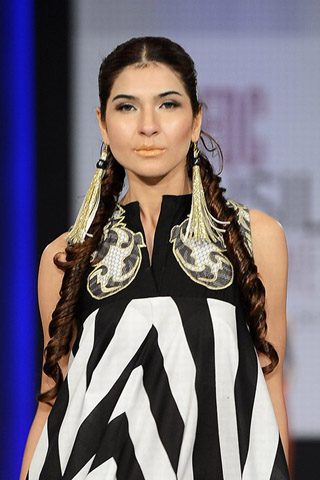Akif Mahmood Collection at PFDC Sunsilk Fashion Week