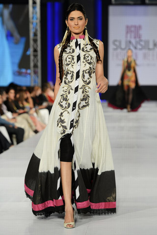 Akif Mahmood Collection at PFDC Sunsilk Fashion Week Day 1