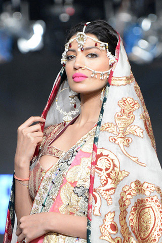 Ali Xeeshan Collection at L'Oreal Paris Bridal Week 2012