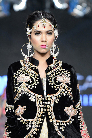 Ali Xeeshan Collection at L'Oreal Paris Bridal Week 2012