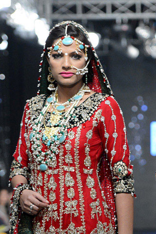 Ali Xeeshan Collection at L'Oreal Paris Bridal Week 2012
