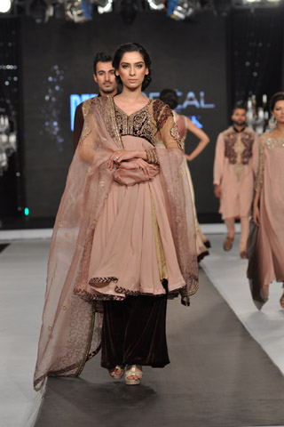 Asifa & Nabeel Collection at LPBW 2012 Day 2