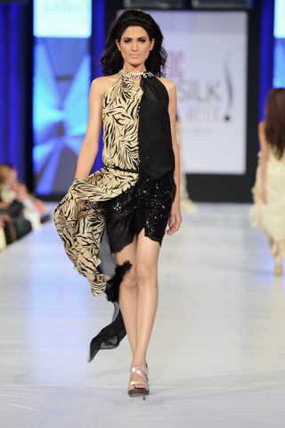Ayesha F. Hashwani Collection at PFDC SFW Day 2
