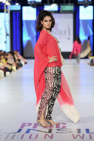 Ayesha F. Hashwani Collection at PFDC SFW Day 2