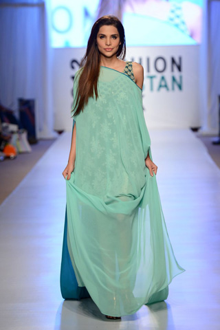 Ayesha Hassan Collection at FPW 2012 Day 1