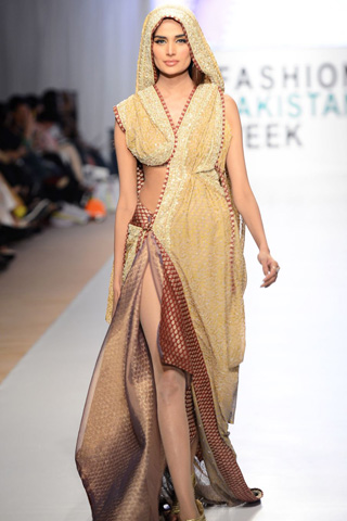 Ayesha Hassan Collection at FPW 2012 Day 1