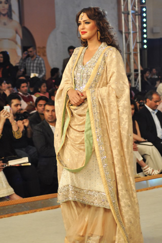 Ayesha Somaya PBCW Collection