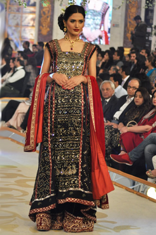 Latest Bina Sultan PBCW 2013 Collection