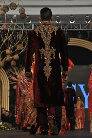 Bridal Dresses at PFDC Lâ€™Oreal Paris Bridal Week 2013