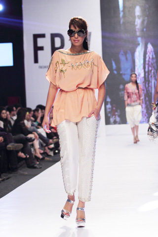 Deepak Perwani 2014 Spring FPW Collection