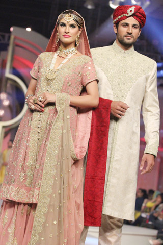 Deepak Perwani Collection at PBCW 2013 Day 3