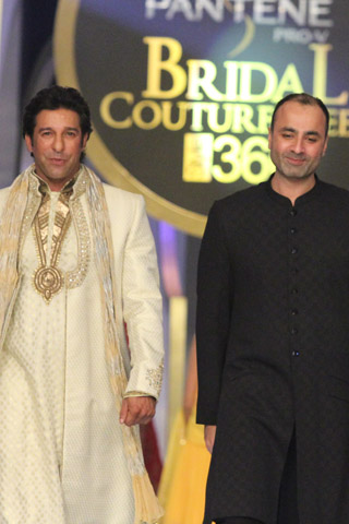 Deepak Perwani Collection at PBCW 2013 Day 3
