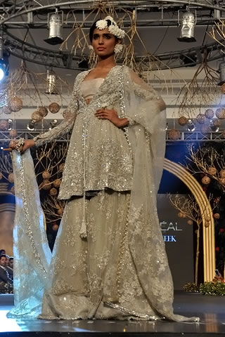 Elan at PFDC Lâ€™Oreal Paris Bridal Week 2013