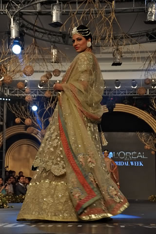 Elan at PFDC Lâ€™Oreal Paris Bridal Week 2013