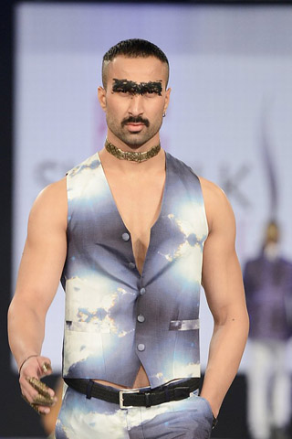 Fahad Hussayn Collection at PFDC Sunsilk Fashion Week