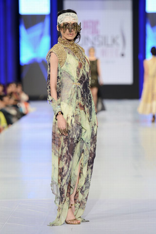 Fahad Hussayn Collection at PFDC Sunsilk Fashion Week Day 2