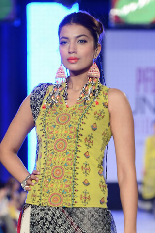 FnkAsia Spring 2013 Collection at PFDC SFW Day 1