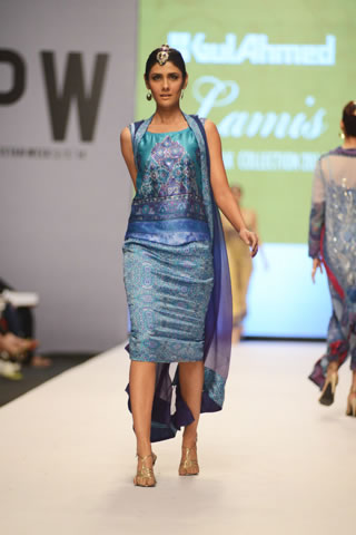 2014 Gul Ahmed Lamis Digital Silk Spring Collection