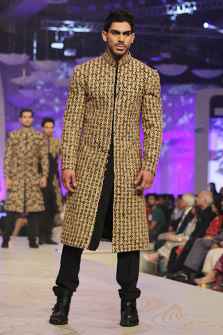 HSY 2013 Collection at Pantene Bridal Couture Week