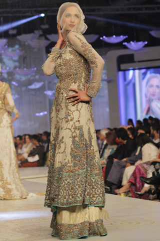 HSY 2013 Collection at Pantene Bridal Couture Week