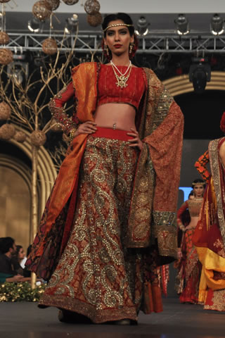 HSY Collection at PFDC Lâ€™Oreal Paris Bridal Week 2013