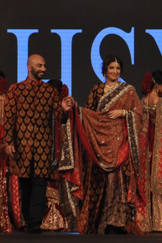 HSY at PFDC Lâ€™Oreal Paris Bridal Week 2013