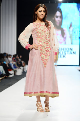 Hajra Hayat Collection at Fashion Pakistan Week 2013 Day 2