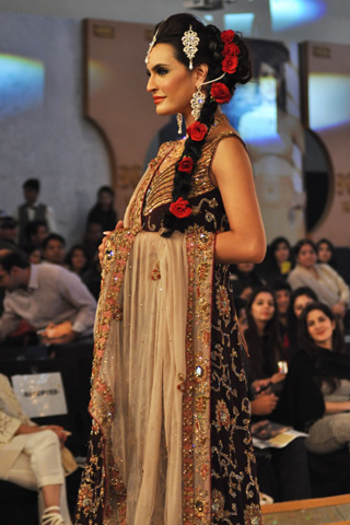 Formal Hajra Hayat PBCW Collection