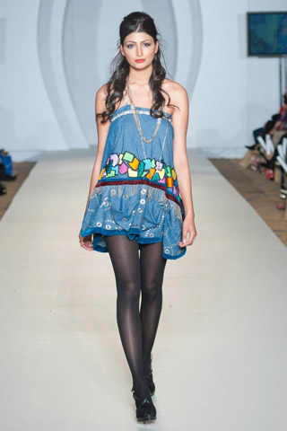 Hasina Khanani Collection at PFW 3 London 2012
