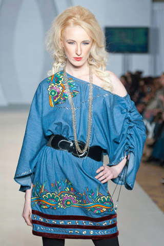 Hasina Khanani Collection at PFW 3 London 2012