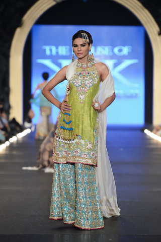 2013 House of Kamiar Rokni PFDC Lâ€™Oreal Paris Collection