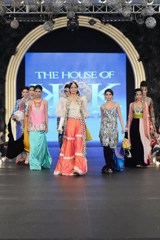 2013 Formal Bridal House of Kamiar Rokni PFDC Lâ€™Oreal Paris Collection