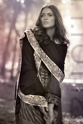 House of Zunn Shawl LSM Collection