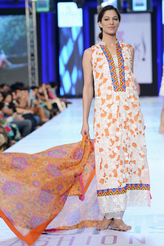 Lakhani Summer Collection at PFDC SFW 2013 Day 3