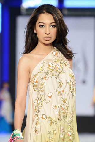 Maheen Karim Collection at PFDC Sunsilk Fashion Week
