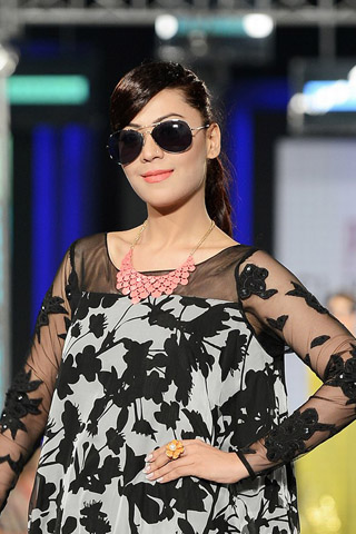 Maria B. Collection at PFDC SFW 2013 Day 1
