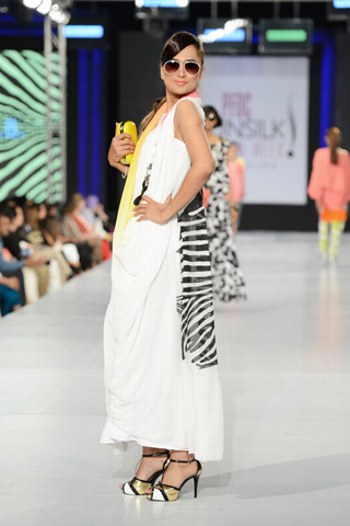 Maria B. Collection at Sunsilk Fashion Week 2013