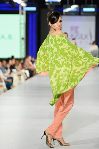 PFDC Sunsilk Fashion Week 2013 Collection By Maria B.