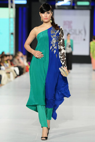 PFDC Sunsilk Fashion Week 2013 Collection By Maria B.